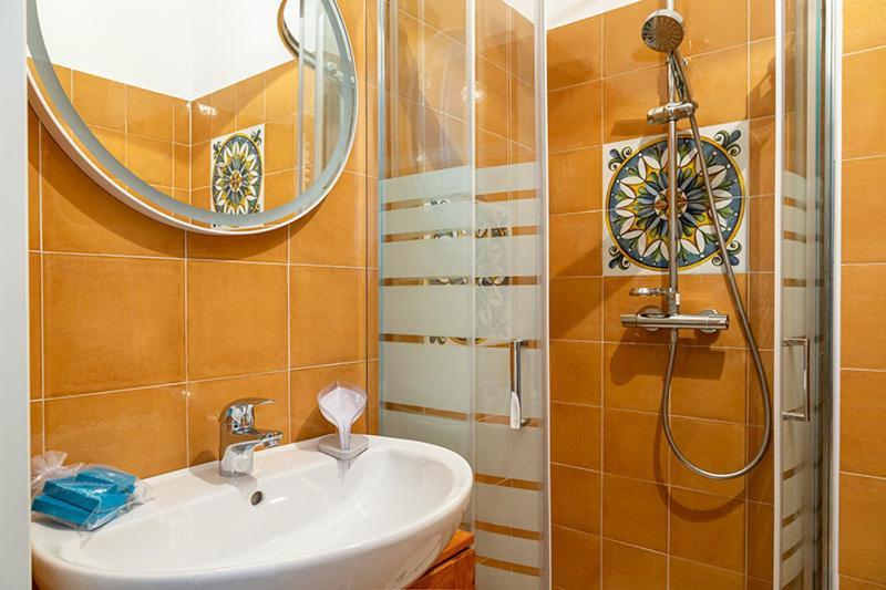 Gazzada Ghe Sem Morazzone B&B المظهر الخارجي الصورة